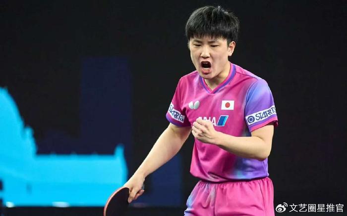 击败日本队友,张本智和庆祝,中文喊话父亲,谁注意日本队友反应