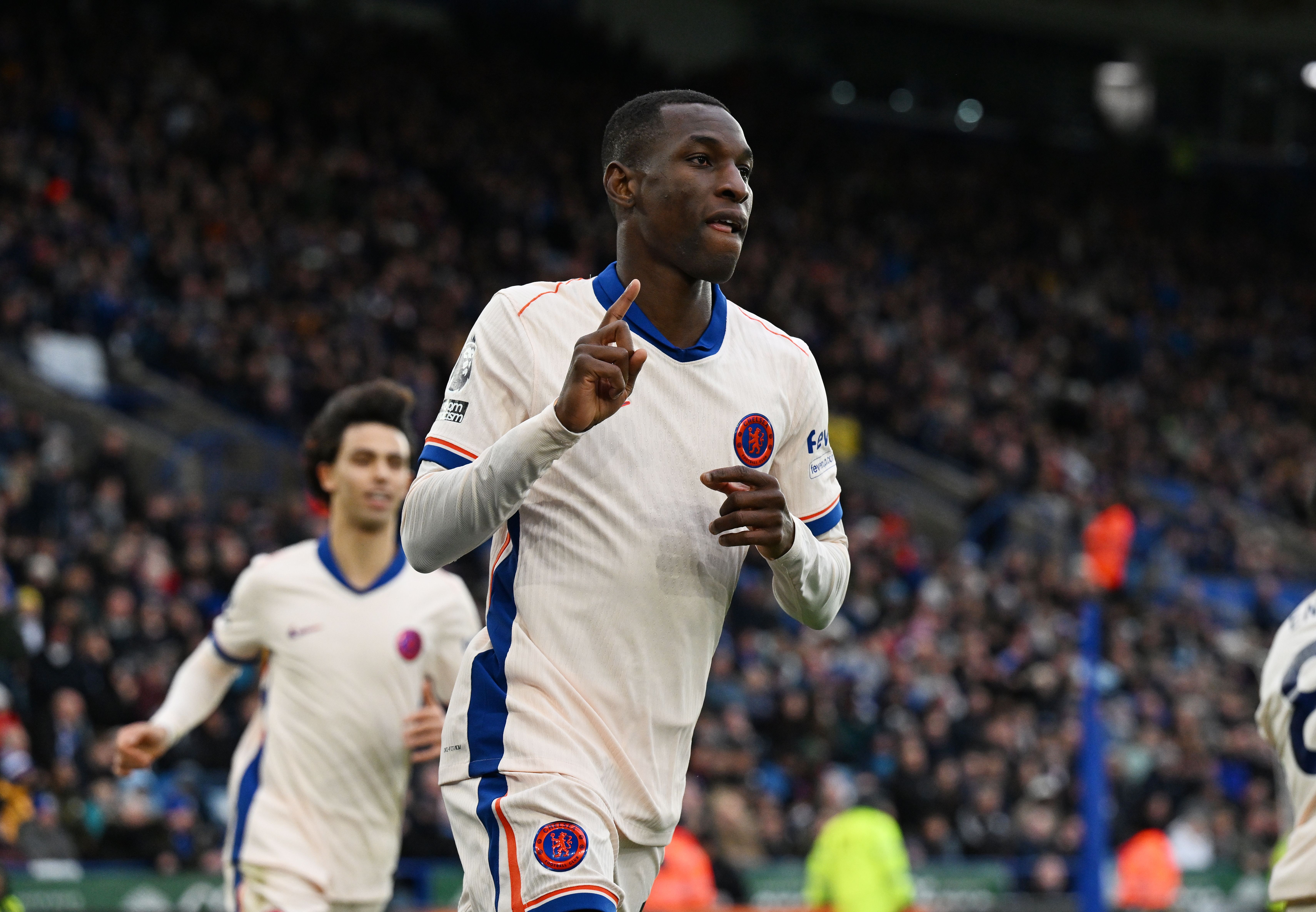 华体会官网入口-罗马诺：布鲁日未接受米兰对贾沙里报价 切尔西对杰克逊要价过高