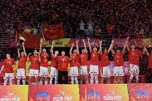 2年前的今天:中国女篮亚洲杯决赛力克日本夺冠 韩旭斩获决赛MVP