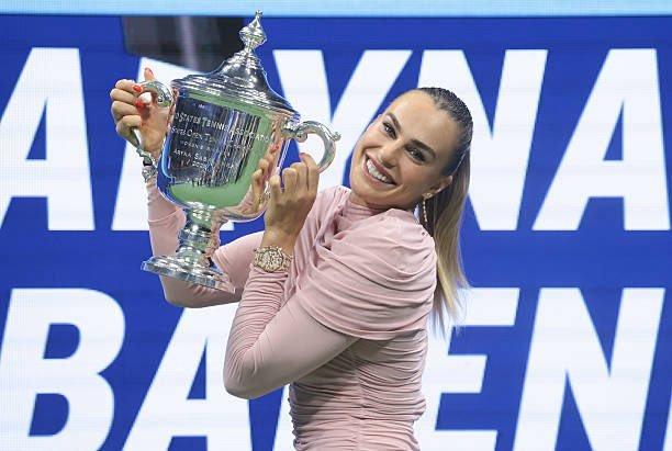 华体会官网入口-生涯奖金近3亿,女单球后能排进历史第几?